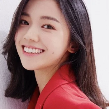 Shin Woo-hee