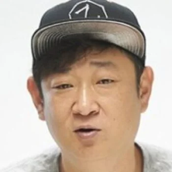 Shin Yong Hwi