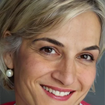 Simay Küçük
