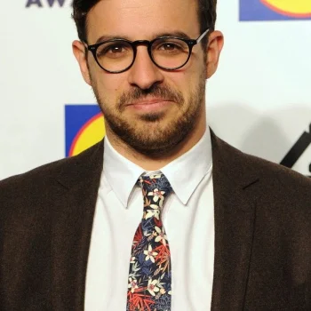 Simon Bird