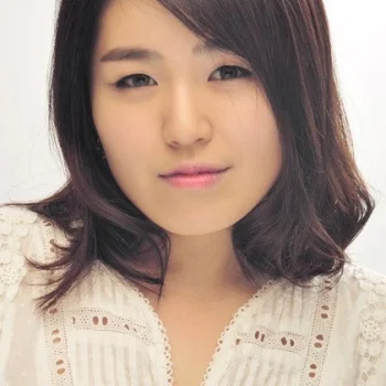 Son Hwa Ryung
