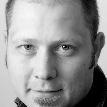 Стивен Томпсон