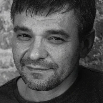 Тарас Дронь