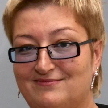 Татьяна Устинова