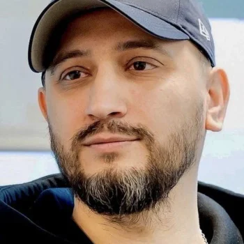 Тельман Акавов