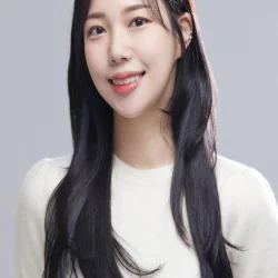 Lee Bo-ra