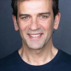Alberto Maneiro
