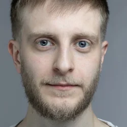 Александр Самсонов