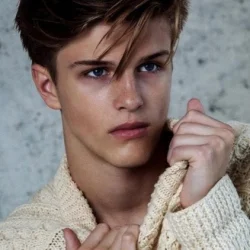 Alex Lange