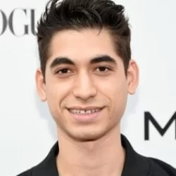 Alexander Flores