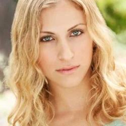 Ali Skye Bennet