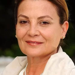 Aliye Uzunatağan
