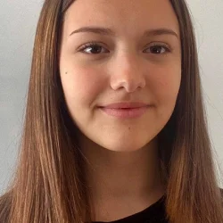 Almina Kahraman