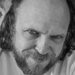 Andrew Leavold