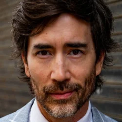 Andrew Roach