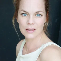 Angela Sandritter