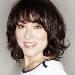 Arabella Weir