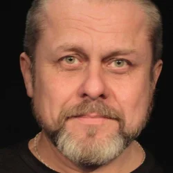 Артур Мусихин