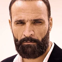 Babrak Akbari