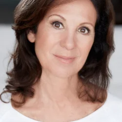 Beverly Lowe