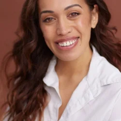 Bianca Seinafo