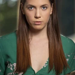 Caitlyn Leo