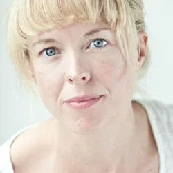 Catrin Aaron
