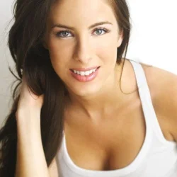 Claire Cavalheiro