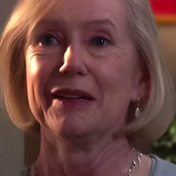 Deirdre Blades