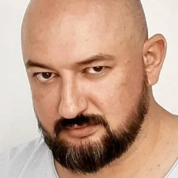 Денис Вєльк