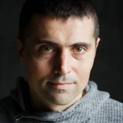 Dmytro Linartovych