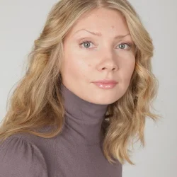 Елена Ручкина