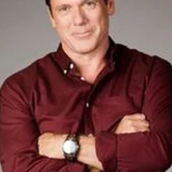 Erik Thompson