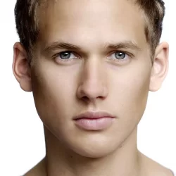 Gregg Lowe