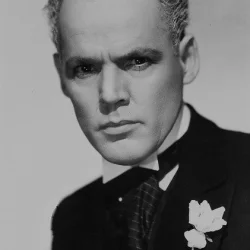 Henry Hull
