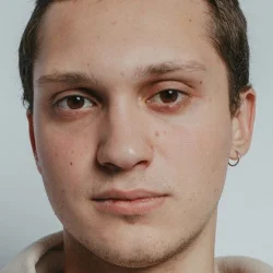 Игорь Иванов