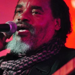 Ike Willis