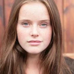 Imogen King