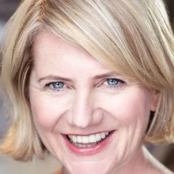 Jackie Clune