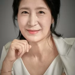 Jeong A-mi