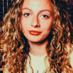 Julia DiCesare