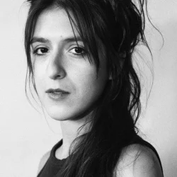 Júlia Roliz
