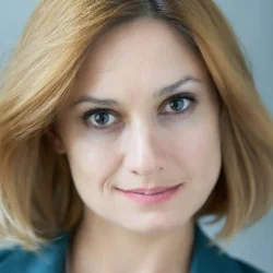 Карина Мишулина