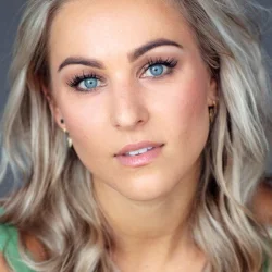 Kerry-Lee Dewing