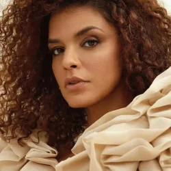 Kizi Vaz