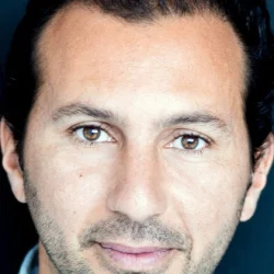 Laurent Aknin