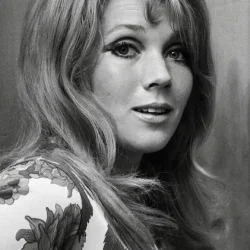 Linda Marlowe