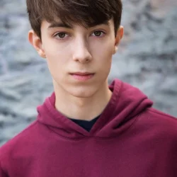 Lucas Oktay