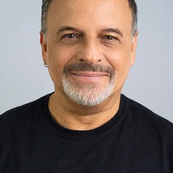 Marcos Breda