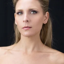 Michelle Lang